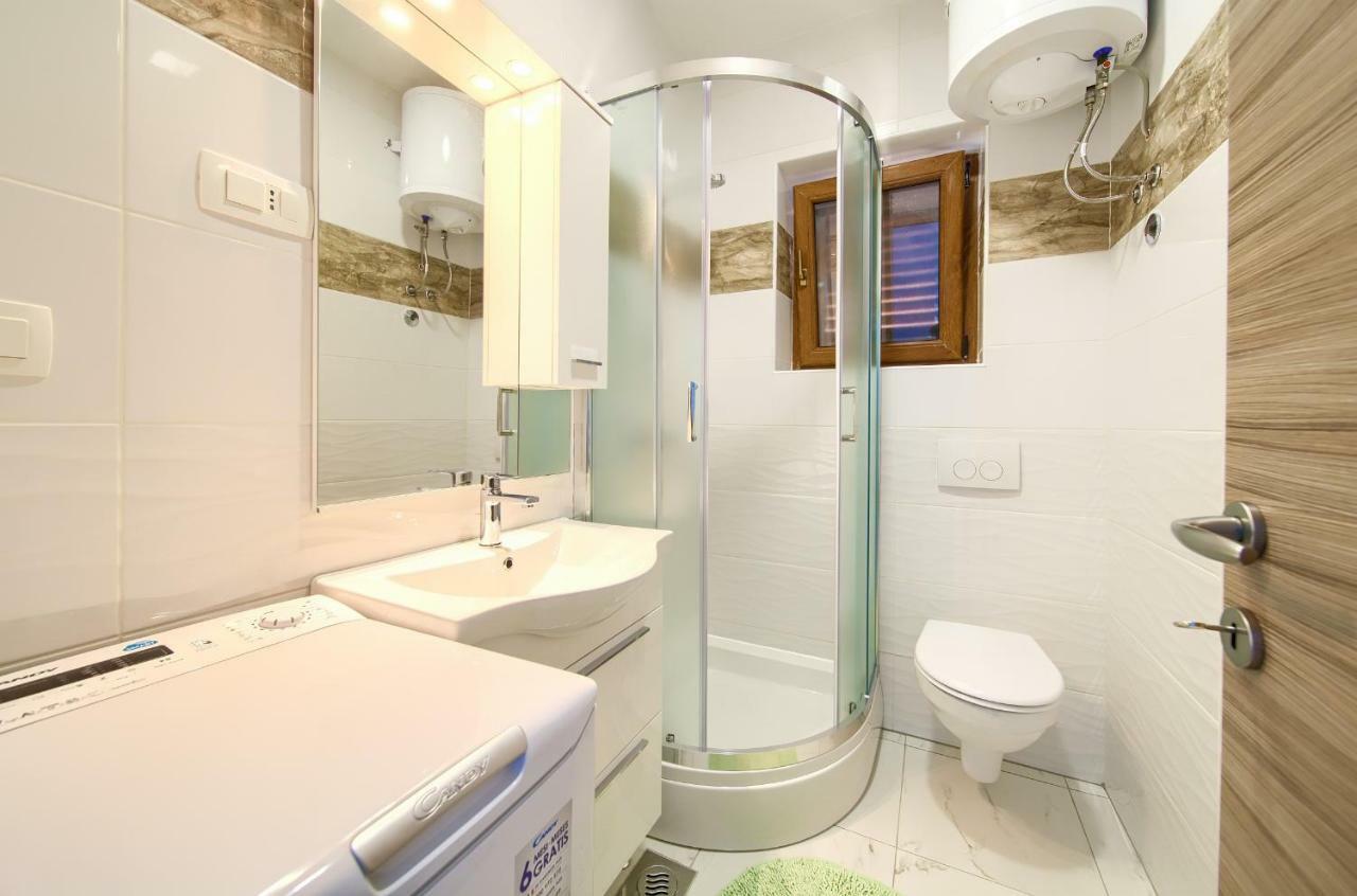 Nadija Studio Apartmani Krk Town Exteriér fotografie